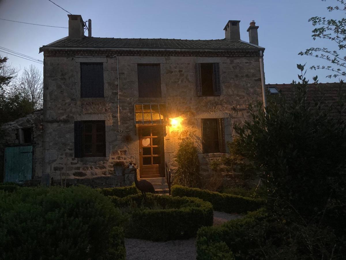 Le Bois Du Four Bed & Breakfast Arfeuilles Exterior photo